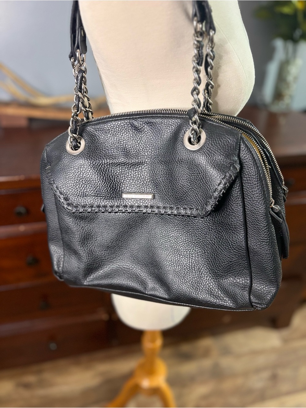 Dana buchman black Leather Chain-Handle Shoulder Bag